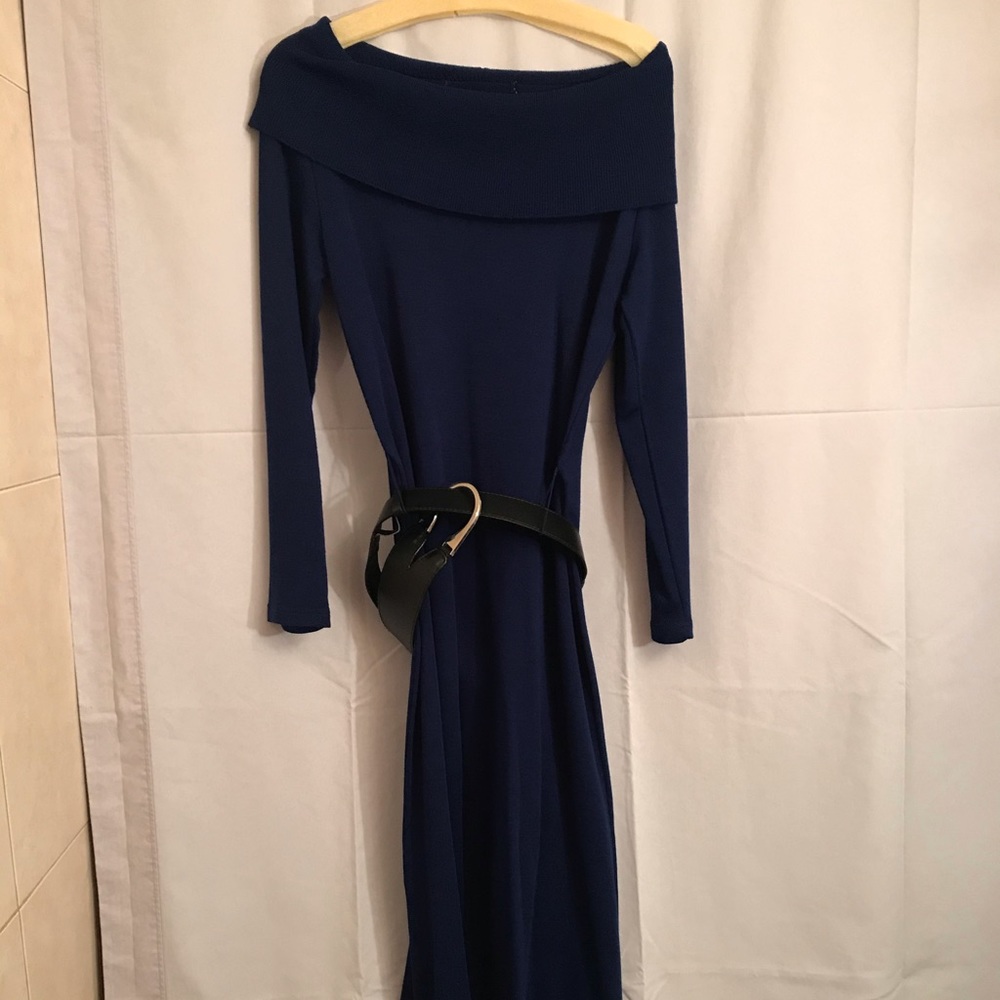 Off shoulder knit dress